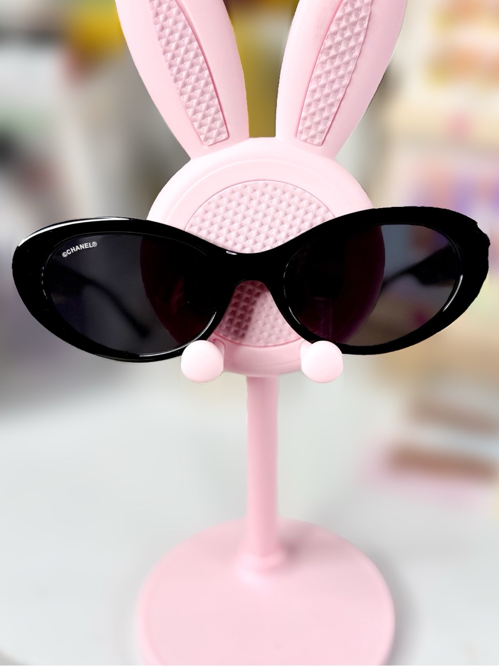 Black Oval FashionSunglasses with Gold Accents - Picture 3 of 4